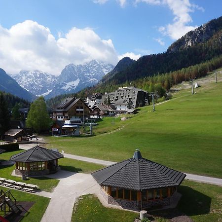 Ramada Resort Kranjska Gora Exterior foto